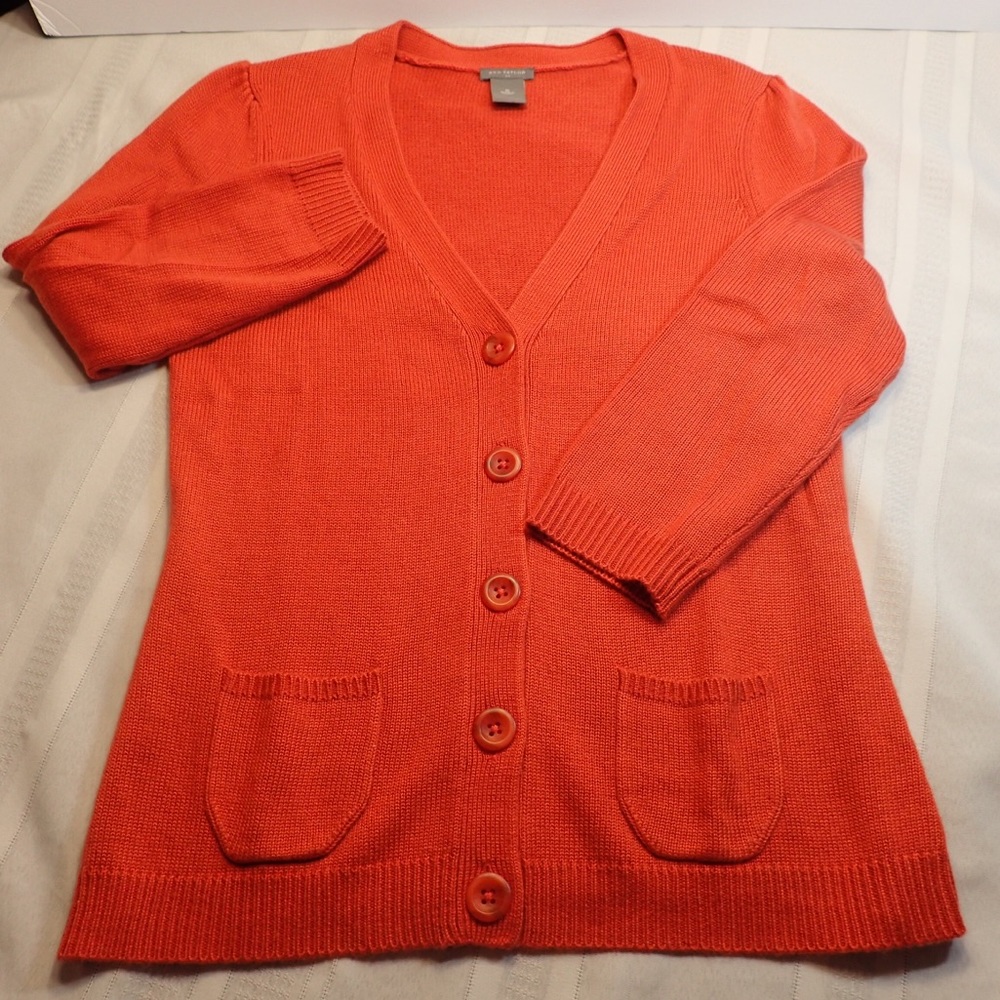 Ann Taylor factory Cardigan size medium rust color